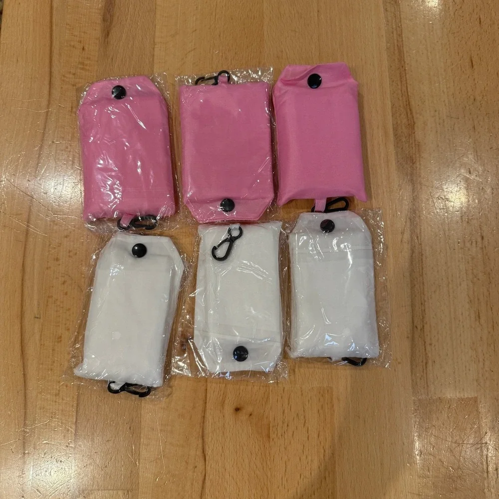 Set of 3 Pink and 3 White Reusable Shopping Bags Foldable with Carabiner